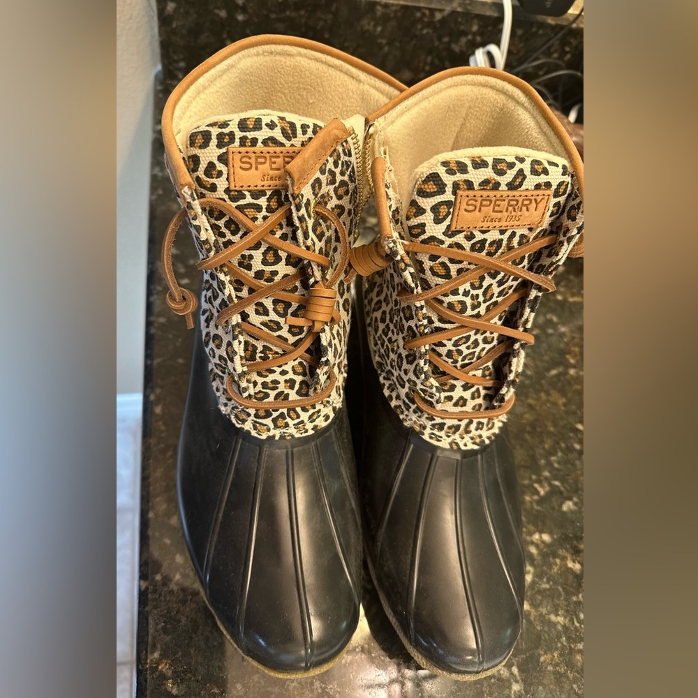 Sperry Leopard Print Black Winter Boots